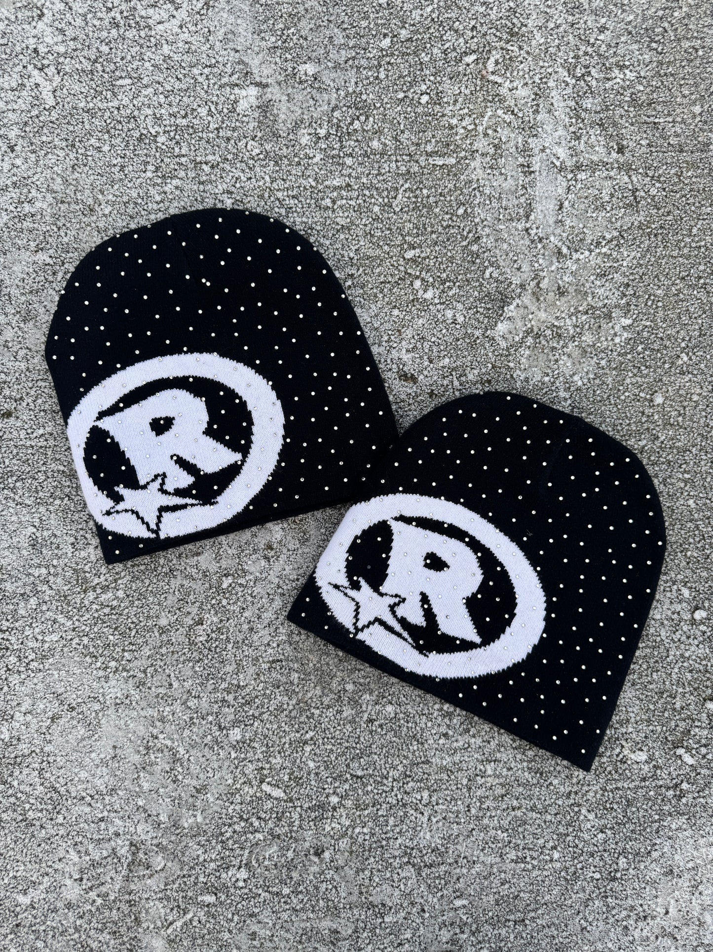 IND. ART LOGO BEANIE